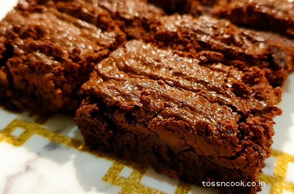 Side view of Nutella Brownies served in a plate