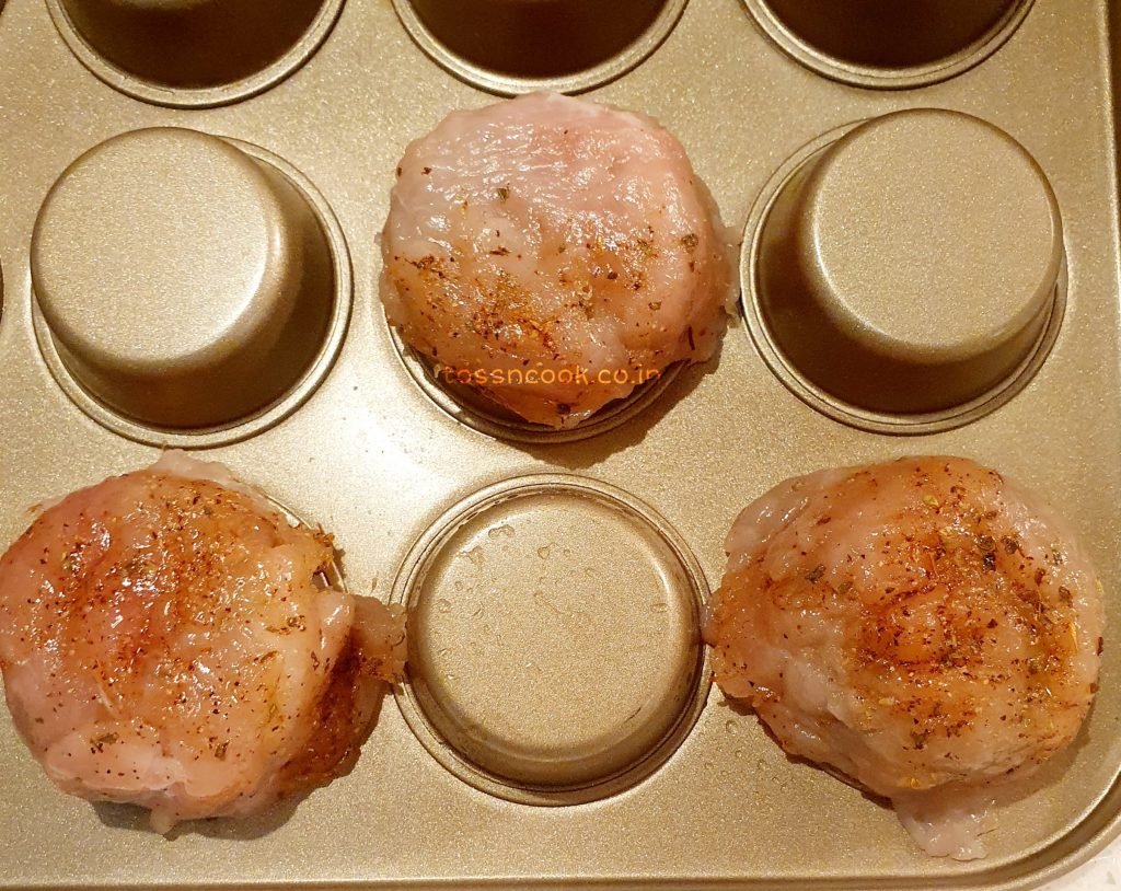 Place to bake chicken cups