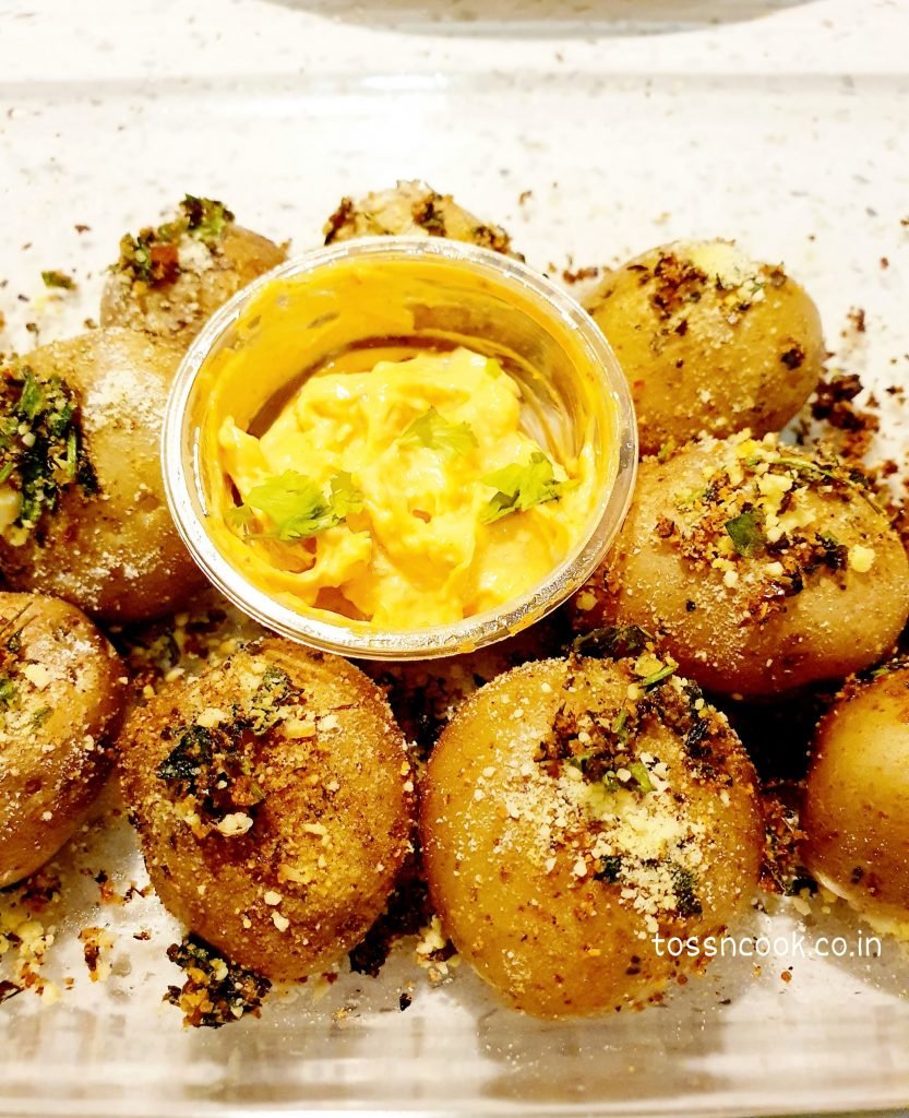 Baked Garlic Potatoes