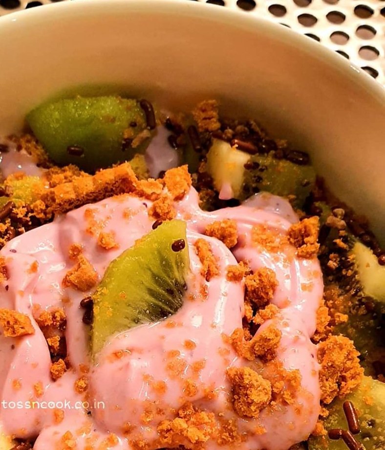 Kiwi Yogurt Bowl